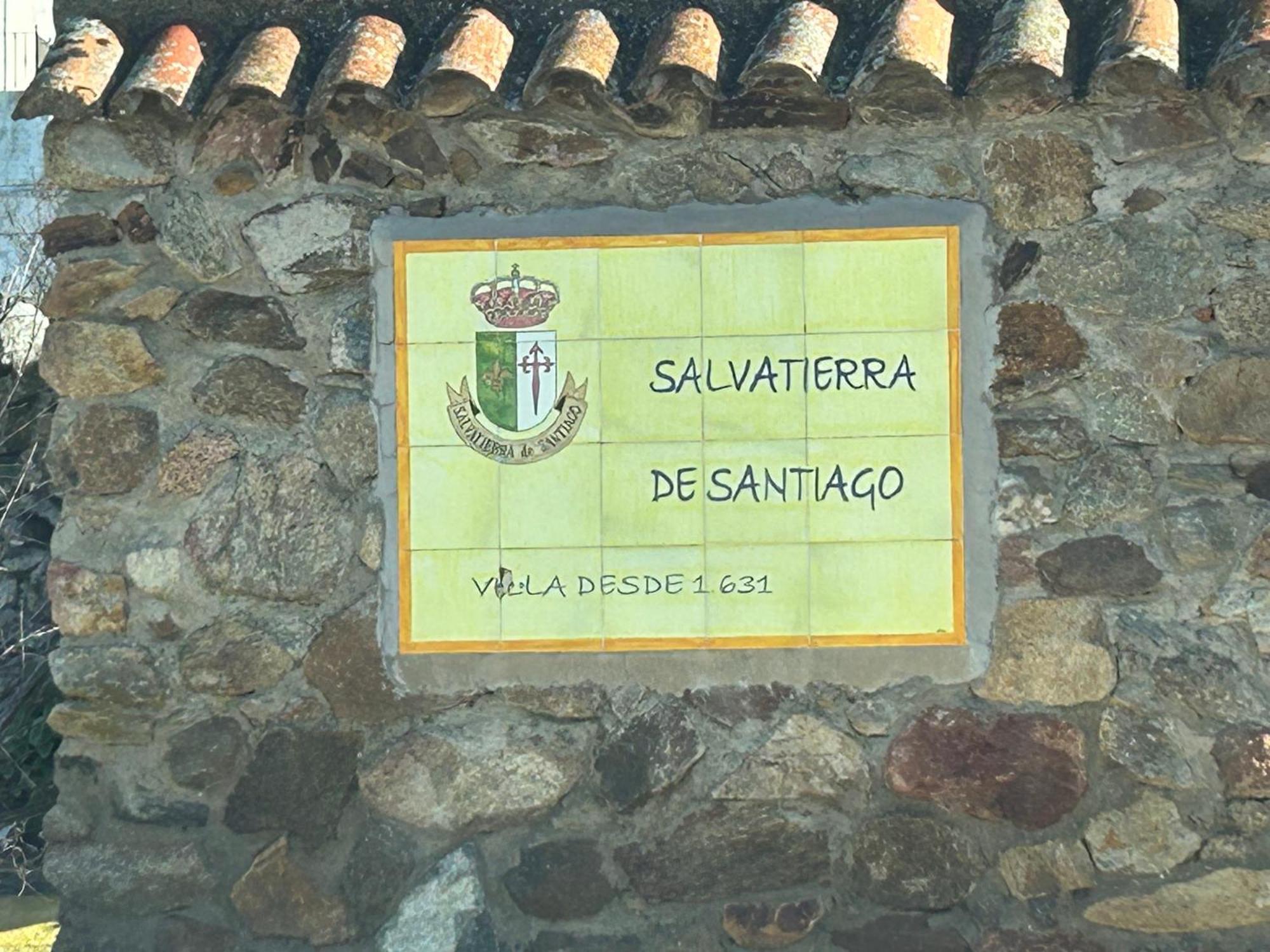 Casa Rural La Manzanilla Salvatierra de Santiago Экстерьер фото
